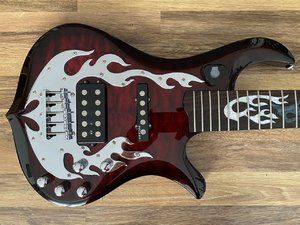 Verkauft: Traben Phoenix 5 mit Delano Pickups/Elektronik