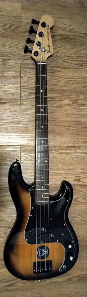 indonesia fender dunkel.webp