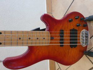 Lakland2.jpg Lakland2.jpg