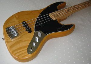 Bass_3.JPG Bass_3.JPG