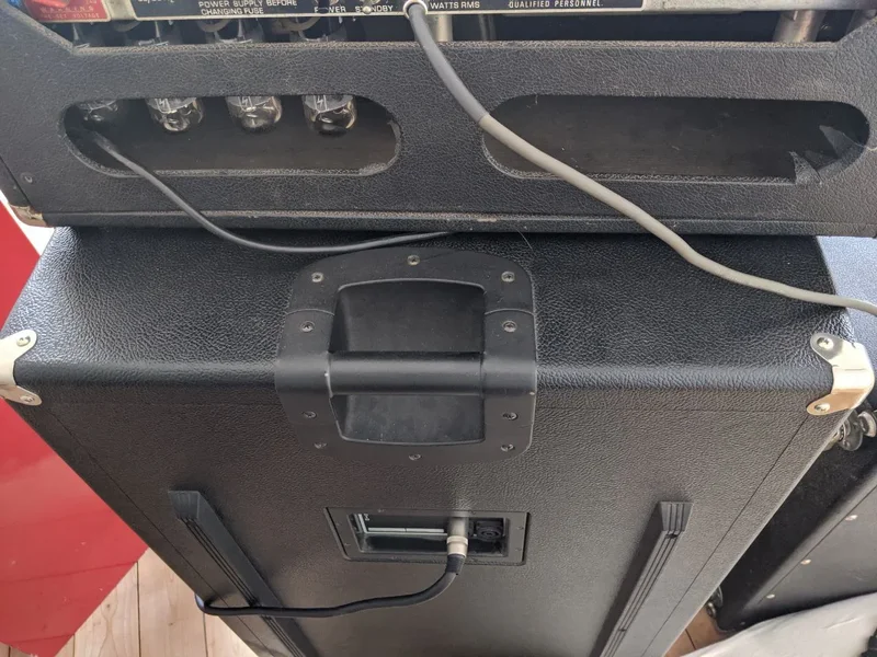Bergantino NV610 - Ampeg 810-Alternative