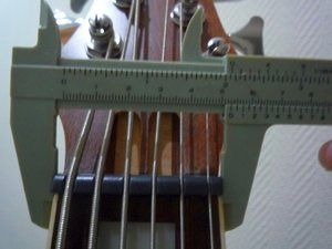 halsbreite-am-sattel.jpg halsbreite-am-sattel.jpg