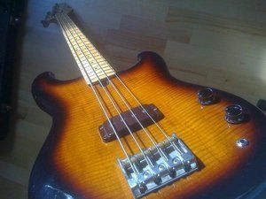 ibanez-roadster-bass-foto-bild-79071541.jpg