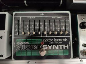 Electro Harmonix Bass Microsynth