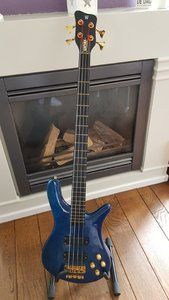 Warwick Streamer 1990 limited edition (blue, Bartolini pick-ups, ebony fretboard, birdseye maple top