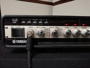 Yamaha Bassamp (4).jpg