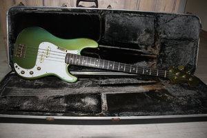 fender presicion special 1981