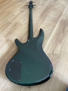 bass3.jpg