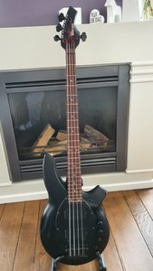 Musicman Bongo HH Stealth Black 2006