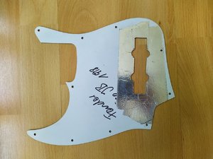 fender_1998_2.jpg fender_1998_2.jpg