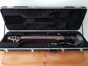 Music Man Stingray 5, 2006, orig. ,schwarz