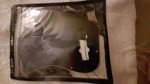 Fender Jazz Bass - Pickguard schwarz