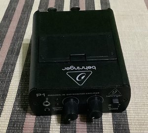 Behringer Powerplay P1