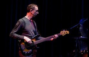 Suche: Stingray Fretless