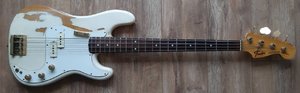 1982 Fender Precision Special, Arctic white, rosewood