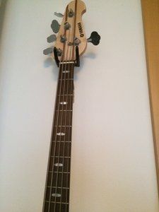 Yamaha BB425x Neck.jpg