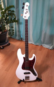 Overwater Jazz Bass