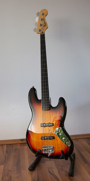 Fender SQ VM Jazz Bass Fretless, neuwertig!