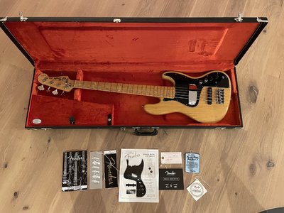 FENDER JAZZ BASS MARCUS MILLER V