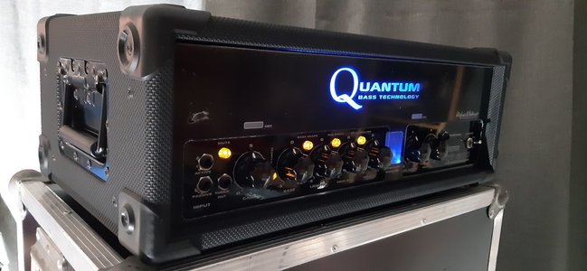 Hughes & Kettner Quantum QT 600 und QS 610