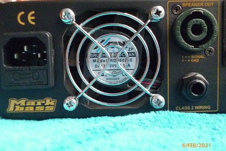 MARKBASS Little Mark 250 (5).JPG MARKBASS Little Mark 250 (5).JPG