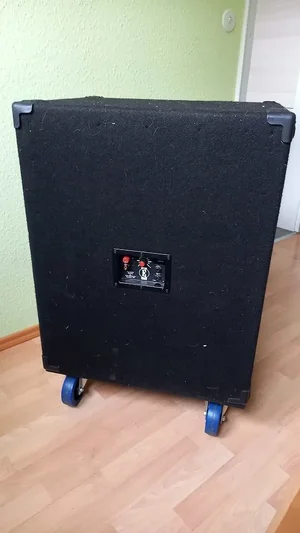 Eden410XLT Macke Hinten.webp