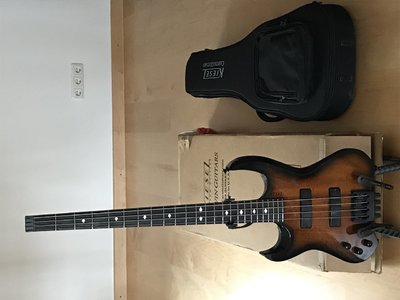 Kiesel / Carvin Vader Bass 4 / Lefthand, Linkshänder