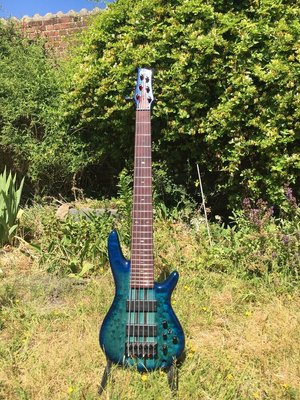 Ibanez ANB306 Adam Nitti Premium 6-String Bass Guitar in like new condition , reduced price !