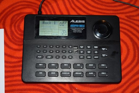 Alesis SR16.jpg