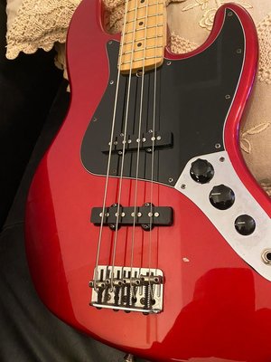 €1.000 - Fender USA American Standard Jazz e Bass 2004 S1 switch + Hardcase