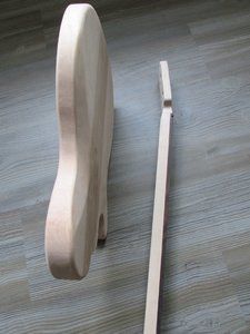 17 Body &amp; Hals (Seite).JPG