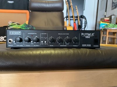 Fender Rumble 350 Head - Bassverstärker mit Tasche