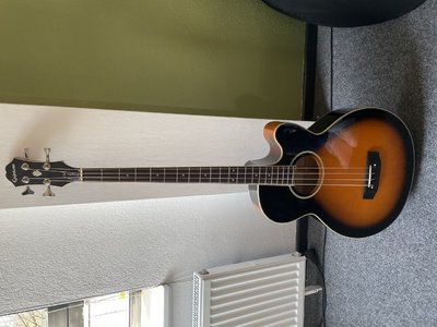 Epiphone El Capitan Akustikbass (longscale) inkl. Formkoffer