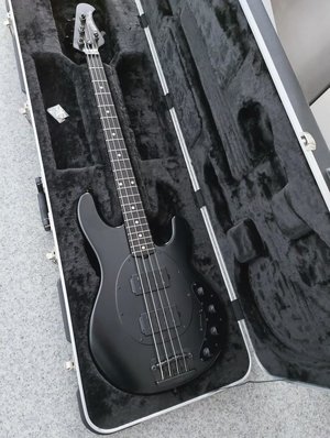 Music Man Stingray HH Stealth limited
