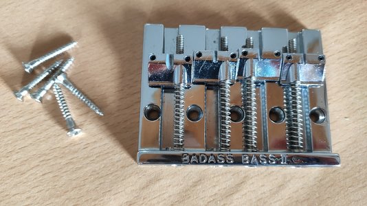 Leo Quan Badass II 4-string Bass Brücke Chrome für Fender Bass