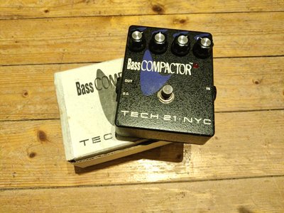 Tech21 Bass Compactor