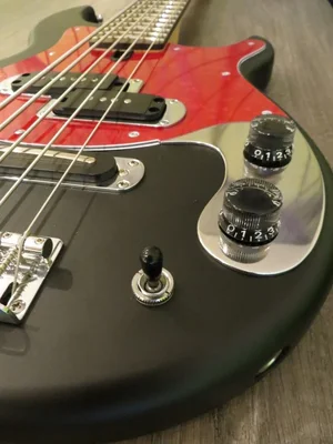 Yamaha_3.webp Yamaha_3.webp