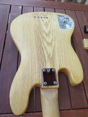 5 string DIY ash 7.jpg