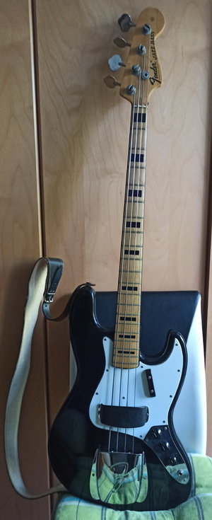 Rarität! FENDER JAZZ Bass Baujahr 1974 wie NEU + FENDER Case