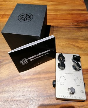 Darkglass Hyper Luminal Compressor