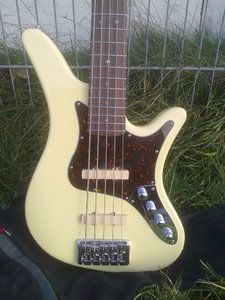 040220142987.jpg 040220142987.jpg