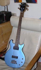 LP_Junior_DC_Bass.jpg LP_Junior_DC_Bass.jpg