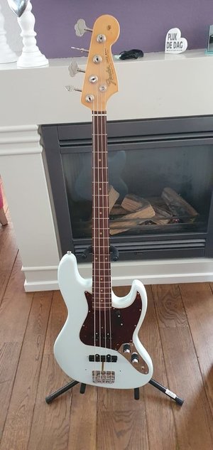 Fender American Original Jazz Bass 2018/2019 Sonic Blue - stacked knob configuration + hardcase