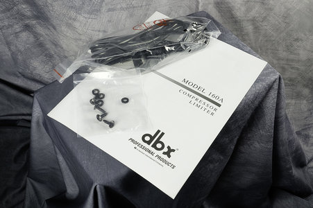 dbx_160A_Zubehör.jpg dbx_160A_Zubehör.jpg