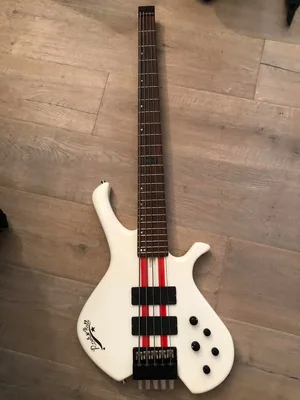 SOLD LEGG GOLINELLI SIGN HEADLESS 5 STRINGS