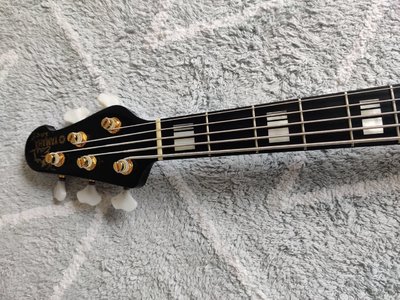 FT: Yamaha Nathan East 5
