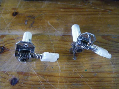 Mechaniken Wandergitarre.webp