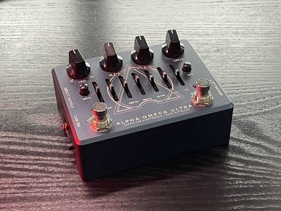 Darkglass Alpha Omega Ultra V1