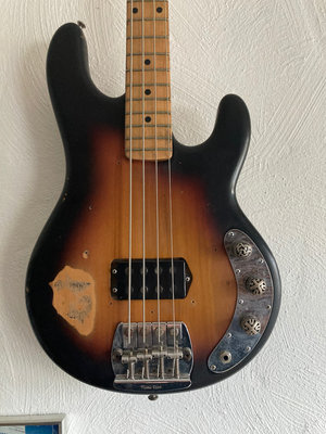 Music Man StingRay  - 2.jpeg