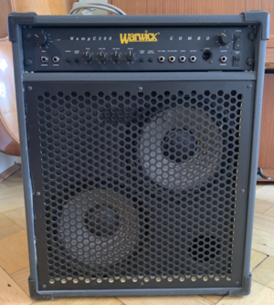 Warwick Wamp C200 Combo